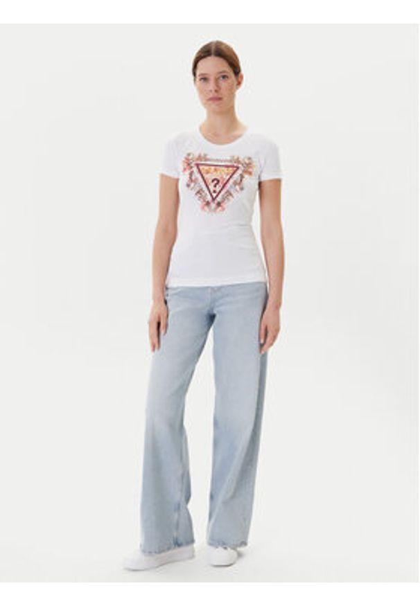 Guess T-Shirt W5YI08 J1314 Biały Regular Fit. Kolor: biały. Materiał: bawełna