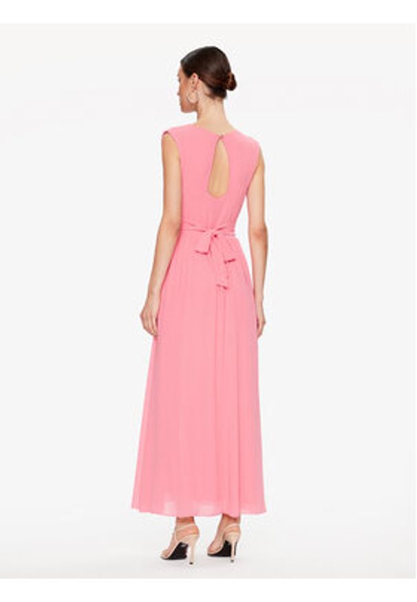 Rinascimento Sukienka wieczorowa CFC0114421003 Różowy Regular Fit. Kolor: różowy. Materiał: syntetyk. Styl: wizytowy