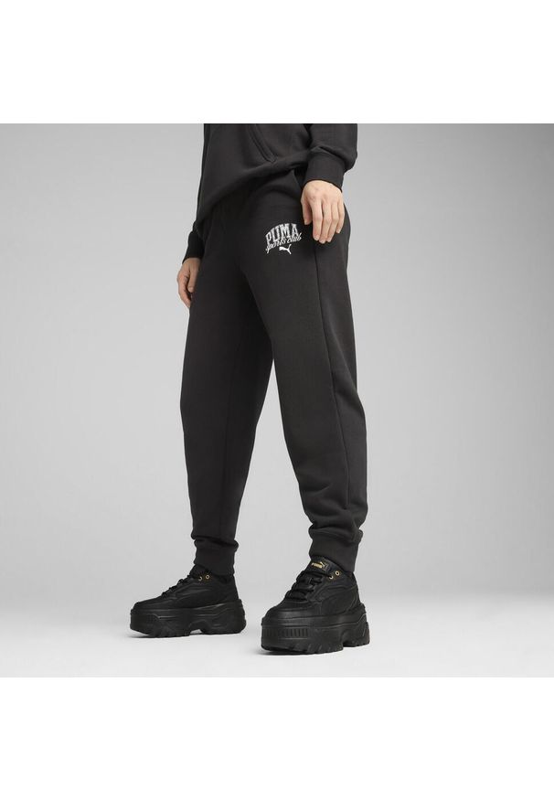 Puma - Damskie wygodne spodnie dresowe PUMA CLASS PUMA Black. Kolor: czarny. Materiał: dresówka. Wzór: nadruk. Sport: fitness