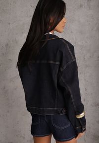 Renee - Niebieska Jeansowa Kurtka z Bawełną z Ozdobnymi Lamówkami Nedine. Kolor: niebieski. Materiał: bawełna, jeans. Styl: klasyczny, boho #4