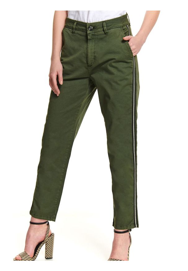 TOP SECRET - Spodnie długie damskie chino. Kolor: zielony. Długość: długie. Sezon: wiosna, lato