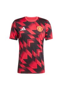 Adidas - Koszulka przedmeczowa Manchester United 25/26. Kolor: czerwony. Sport: piłka nożna