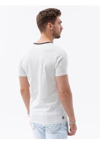 Ombre Clothing - Męski t-shirt z surowym wykończeniem – ecru V6 OM-TSCT-22SS-004 - XXL. Okazja: na co dzień. Materiał: skóra, bawełna, materiał. Wzór: aplikacja. Styl: casual