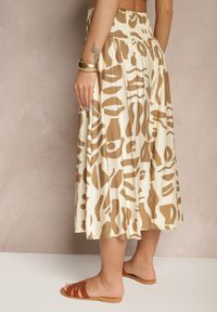 Renee - Beżowe Szerokie Spodnie Culottes z Gumką Zdobione Geometrycznym Printem Sartebia. Okazja: na co dzień. Kolor: beżowy. Wzór: geometria, aplikacja, nadruk. Styl: casual, elegancki