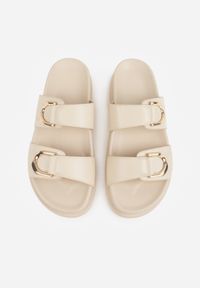 Born2be - Beżowe Klapki Ozdobione Dwoma Klamrami Sthosaildy. Okazja: na spacer. Kolor: beżowy. Materiał: satyna. Wzór: aplikacja. Sezon: lato. Styl: elegancki, boho #6