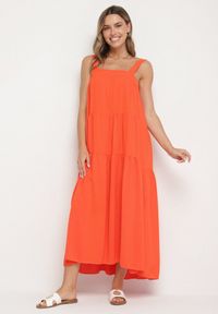 Born2be - Pomarańczowa Sukienka o Rozkloszowanym Kroju z Wiązaniem z Tyłu Savinelle. Okazja: na imprezę, na co dzień. Kolor: pomarańczowy. Styl: casual, elegancki #1