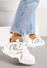 Renee - Biało-Zielone Sneakersy na Platformie z Grubymi Sznurówkami Imyria. Kolor: biały. Obcas: na platformie #1