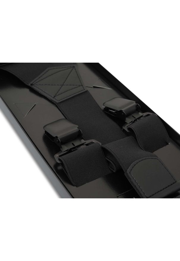 Modini - Szerokie czarne szelki do spodni z czarnymi żabkami XL150. Kolor: czarny. Materiał: skóra, guma