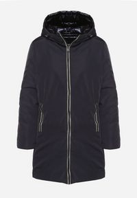 Born2be - Granatowa Pikowana Kurtka Dwustronna z Kapturem Alarrise. Okazja: na spacer. Typ kołnierza: kaptur. Kolor: niebieski. Materiał: skóra, jeans. Wzór: gładki #6