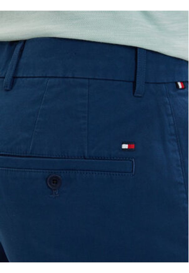 TOMMY HILFIGER - Tommy Hilfiger Szorty materiałowe Denton 9.5 MW0MW42351 Niebieski Slim Fit. Kolor: niebieski. Materiał: bawełna