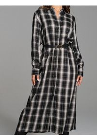 Sinsay - Sukienka midi z paskiem - wielobarwny. Długość: midi #1