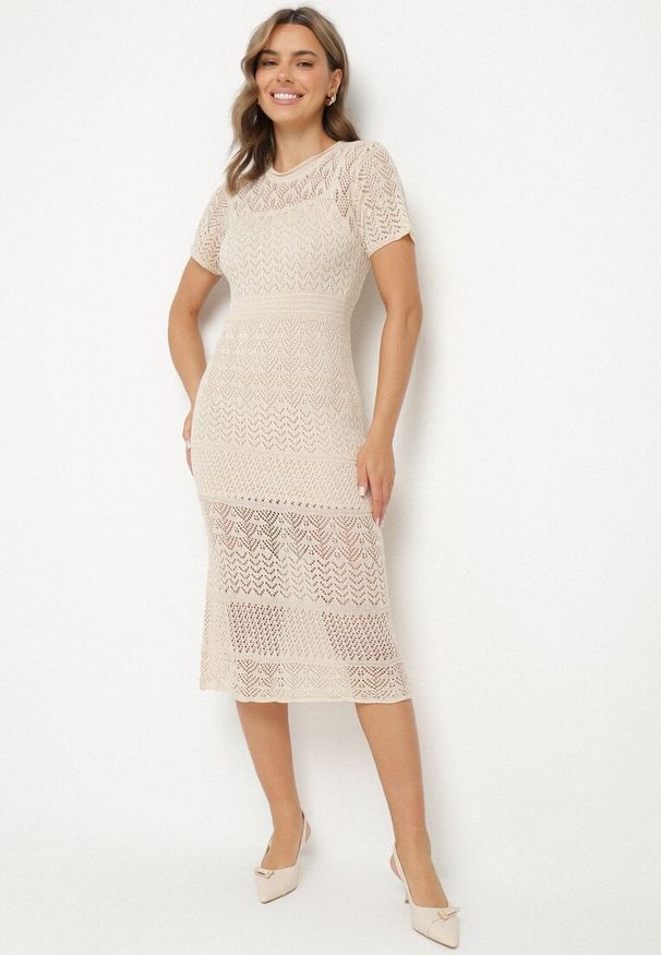 Born2be - Beżowa Ażurowa Sukienka z Wiskozą Zoriena. Okazja: na co dzień. Kolor: beżowy. Materiał: wiskoza. Długość rękawa: na ramiączkach. Wzór: ażurowy. Typ sukienki: proste. Styl: boho, elegancki, casual