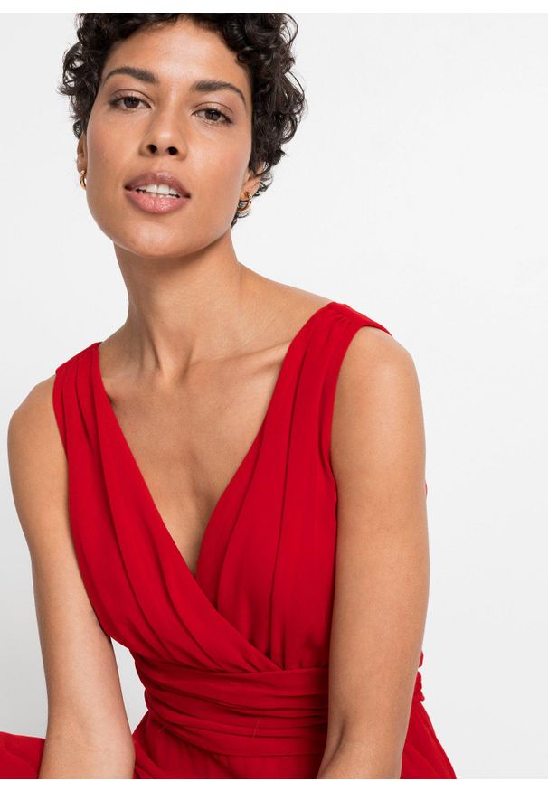 bonprix - Sukienka z szyfonu z marszczeniem. Kolor: czerwony. Materiał: poliester, szyfon. Styl: elegancki, wizytowy. Długość: maxi