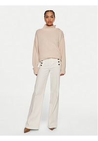 Kontatto Golf 3M0170 Écru Relaxed Fit. Typ kołnierza: golf. Kolor: kremowy. Materiał: syntetyk #3