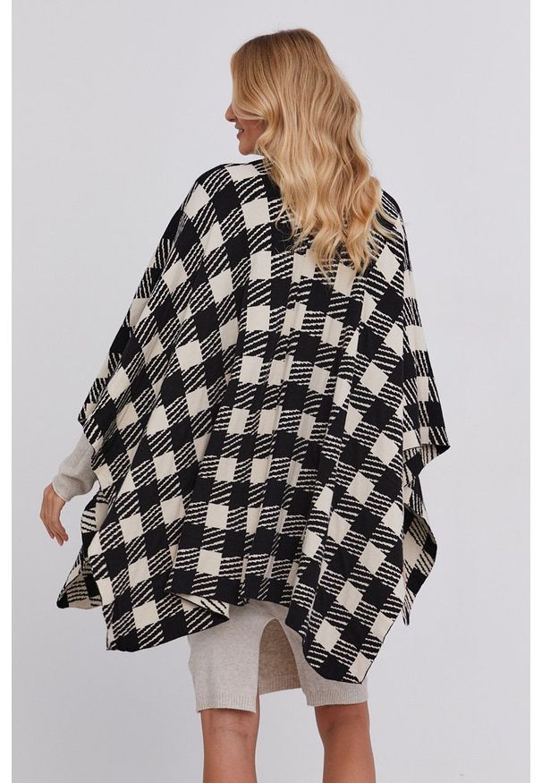 Answear Lab - Poncho. Kolor: beżowy. Materiał: dzianina. Styl: wakacyjny