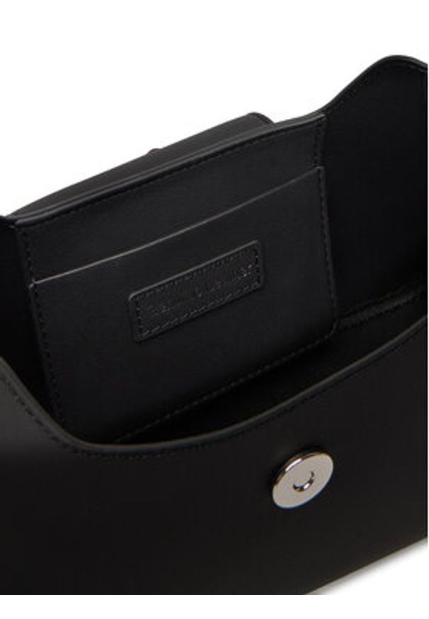 Love Moschino - LOVE MOSCHINO Torebka Borsa Vitello JC4291PP1NL1400B Czarny. Kolor: czarny. Materiał: skórzane