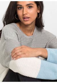 bonprix - Sweter w prążek. Kolor: szary. Wzór: prążki #2