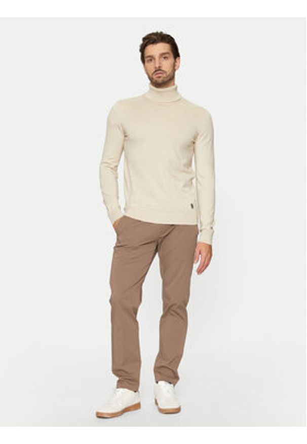 U.S. Polo Assn. Golf MUP3798 Beżowy Slim Fit. Typ kołnierza: golf, polo. Kolor: beżowy. Materiał: bawełna