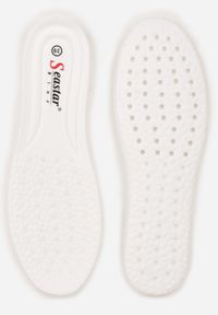 Renee - Białe Sneakersy na Tłoczonej Platformie Ozdobione Dwoma Paskami Hesaia. Okazja: na co dzień. Zapięcie: pasek. Kolor: biały. Materiał: jeans. Wzór: aplikacja. Obcas: na platformie #9