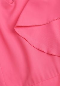 Born2be - Fuksjowa Rozkloszowana Sukienka Zdobiona Falbanami Emilienne. Okazja: na randkę, na spacer. Kolor: różowy. Materiał: tkanina, jeans. Wzór: aplikacja, gładki, jednolity. Typ sukienki: rozkloszowane. Styl: elegancki, klasyczny, wizytowy. Długość: maxi #7