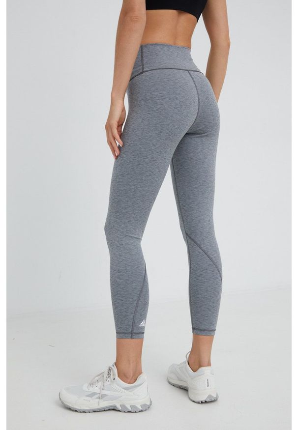 adidas Performance legginsy treningowe Optime HD4439 damskie kolor szary melanżowe. Kolor: szary. Materiał: skóra, dzianina, materiał. Wzór: melanż. Sport: fitness