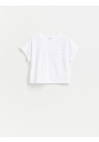 Reserved - T-shirt z kieszonką - biały. Kolor: biały. Materiał: bawełna #1