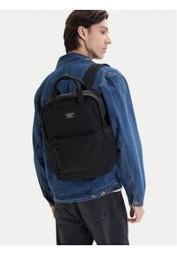 Guess Jeans Plecak M6RZ19 WP632 Czarny. Kolor: czarny. Materiał: materiał #1