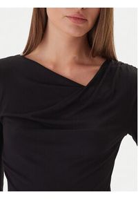 Patrizia Pepe Bluzka 2M4479/J337-K103 Czarny Regular Fit. Kolor: czarny. Materiał: wiskoza