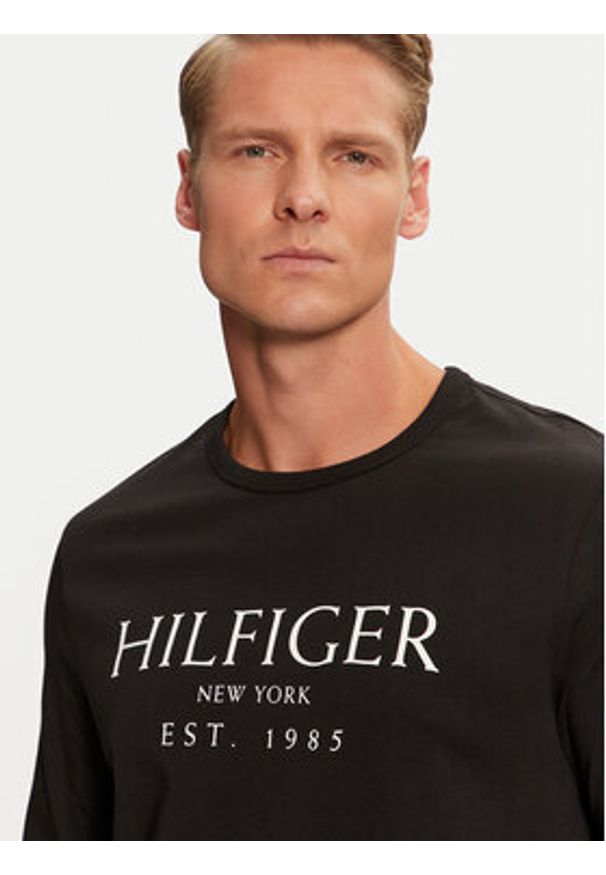 TOMMY HILFIGER - Tommy Hilfiger Longsleeve MW0MW36502 Czarny Regular Fit. Kolor: czarny. Materiał: bawełna. Długość rękawa: długi rękaw
