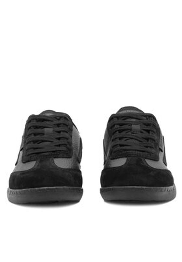 Fila Sneakersy Byb Low Wmn FFW0016.83052 Czarny. Kolor: czarny. Materiał: skóra