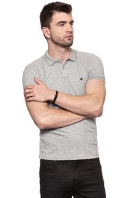 Wrangler - POLO WRANGLER S/S POLO MID GREY MEL W7B58K437. Typ kołnierza: polo