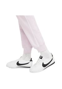 Spodnie damskie Nike Sportswear Fleece Jogger CZ8340. Materiał: materiał, polar, dzianina, skóra, prążkowany. Wzór: gładki #2