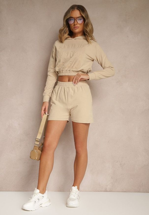 Renee - Beżowy Komplet z Bawełny w Sportowym Stylu Bluza z Kapturem i Szorty Izurea. Kolor: beżowy. Materiał: bawełna