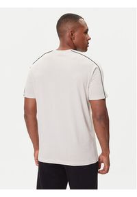 Armani Exchange T-Shirt XM001360 AF10358 U1013 Écru Regular Fit. Materiał: bawełna