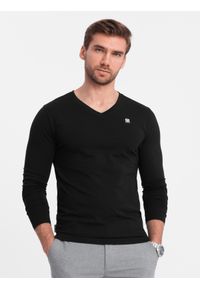 Ombre Clothing - Zestaw męskich longsleeve'ów SLIM FIT z dekoltem typu V i logotypem 2-pak – mix biały/czarny V4 Z87 - XXL. Okazja: na co dzień. Kolor: biały. Materiał: bawełna, materiał, elastan. Długość rękawa: długi rękaw. Wzór: gładki, jednolity. Styl: klasyczny, casual #3