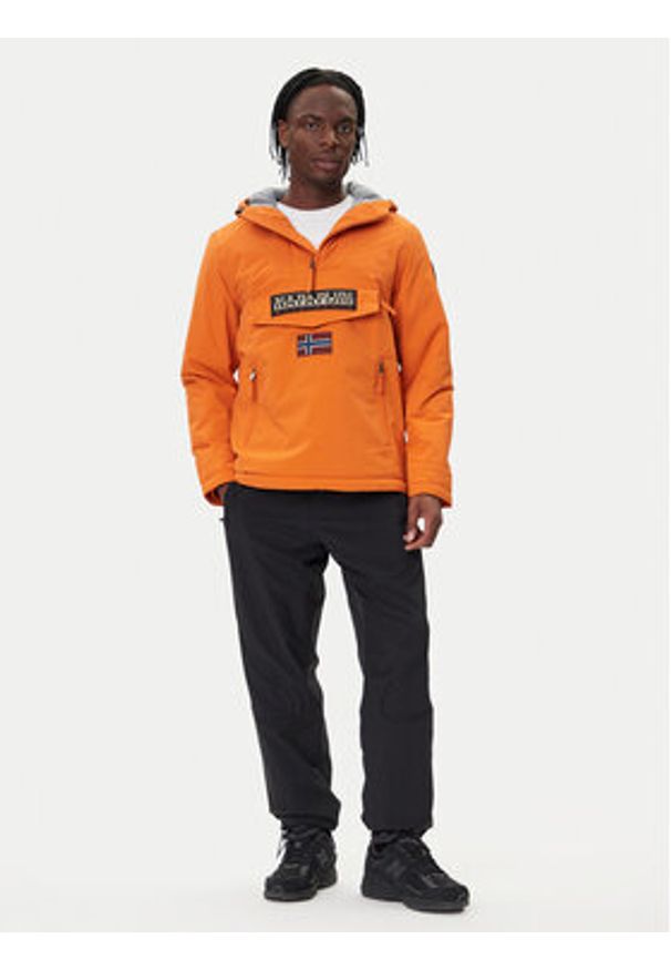 Napapijri Kurtka anorak Rainforest Pocket 2 NP0A4GMD Pomarańczowy Regular Fit. Kolor: pomarańczowy. Materiał: syntetyk