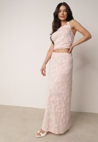 Born2be - Różowy Letni Komplet z Domieszką Wiskozy Bluzka z Wiązaniem z Tyłu i Spódnica Mairir. Kolor: różowy. Materiał: wiskoza #1