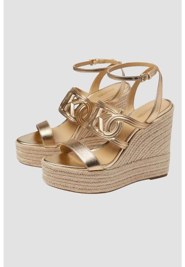 Michael Kors - MICHAEL KORS Złote sandały Alma Wedge Espadrille. Kolor: złoty