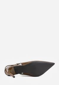 Born2be - Zielone Lakierowane Sandały na Szpilce z Odkrytą Piętą i Aplikacją Meridoria. Okazja: na co dzień, na randkę. Zapięcie: pasek. Kolor: zielony. Materiał: lakier. Wzór: aplikacja. Obcas: na szpilce. Styl: casual, elegancki, klasyczny #7