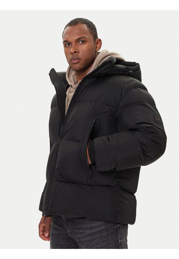 BOSS Kurtka zimowa Orbok 50543618 Czarny Oversize. Kolor: czarny. Materiał: syntetyk. Sezon: zima