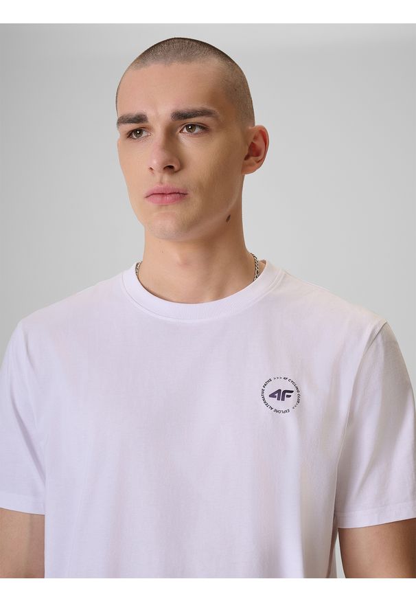 4f - 4F T-shirt relaxed z nadrukiem męski - biały M. Okazja: na co dzień. Kolor: biały. Materiał: dzianina, materiał, bawełna. Wzór: nadruk. Styl: casual