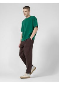outhorn - T-shirt gładki męski - zielony. Okazja: na co dzień. Kolor: zielony. Materiał: bawełna, dresówka, dzianina. Długość rękawa: krótki rękaw. Wzór: gładki. Styl: casual