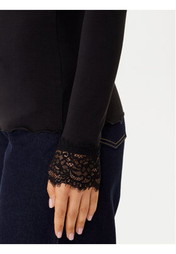 Vero Moda Bluzka Skye 10339843 Czarny Slim Fit. Kolor: czarny