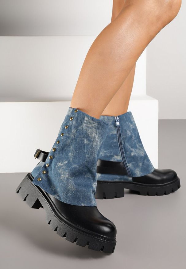 Born2be - Niebieskie Botki z Wywiniętą Cholewką i Klamrą Danelite. Okazja: na co dzień. Zapięcie: klamry. Kolor: niebieski. Materiał: jeans. Szerokość cholewki: normalna. Styl: casual, elegancki