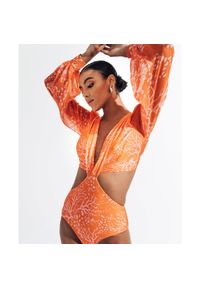 Intica - Strój plażowy z długim rękawem ochrona UV na lato Charyl. Kolor: pomarańczowy. Materiał: materiał. Długość: długie