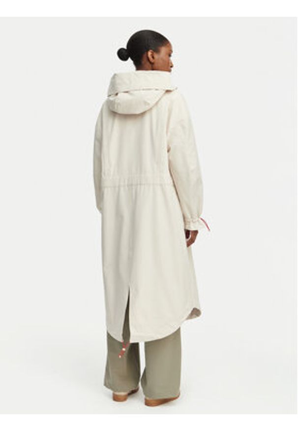 Guess Parka W6GL02 W1402 Kremowy Regular Fit. Kolor: kremowy. Materiał: syntetyk
