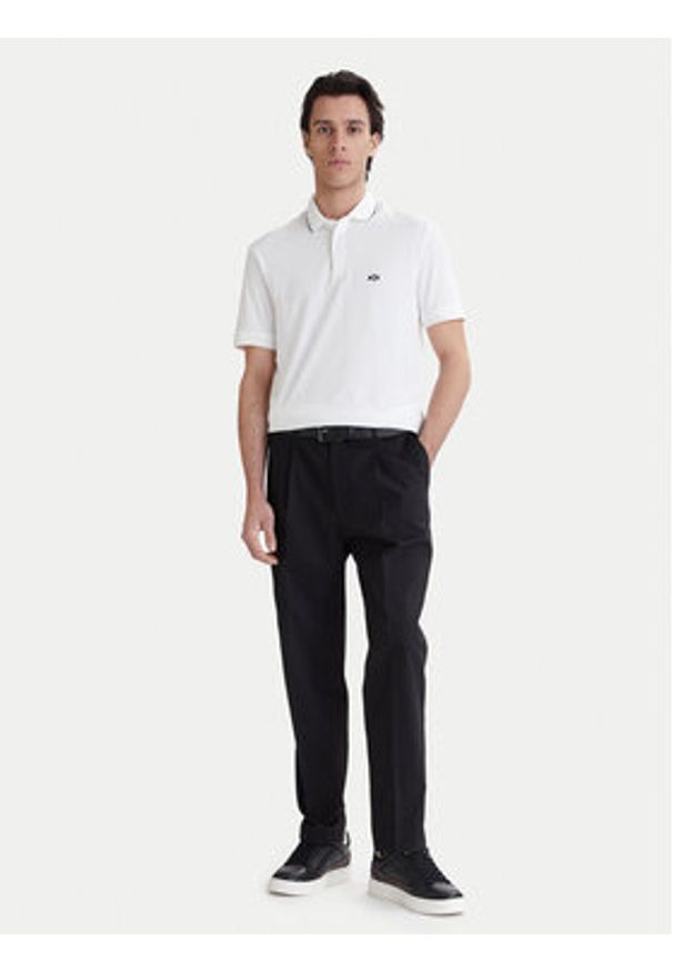 Armani Exchange Polo XM001289 AF10363 U0009 Biały Regular Fit. Typ kołnierza: polo. Kolor: biały. Materiał: bawełna