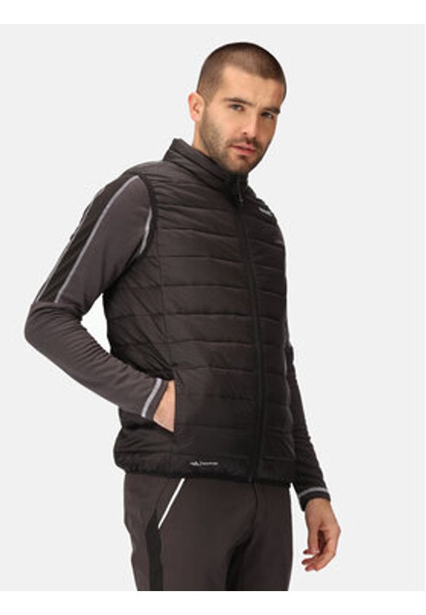 Regatta Kamizelka Marizion B/W RMB135 Czarny Regular Fit. Kolor: czarny. Materiał: syntetyk