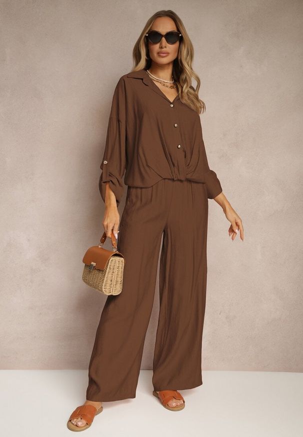 Renee - Brązowy Komplet z Wiskozy w Stylu Oversize Szerokie Spodnie i Luźna Koszula na Guziki Natinne. Kolor: brązowy. Materiał: wiskoza