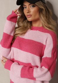 Renee - Różowy Sweter ze Ściągaczami Ozdobiony Pasami z Wełną Tiarosea. Okazja: na co dzień. Kolor: różowy. Materiał: wełna. Długość rękawa: długi rękaw. Długość: długie. Wzór: aplikacja. Styl: klasyczny, casual